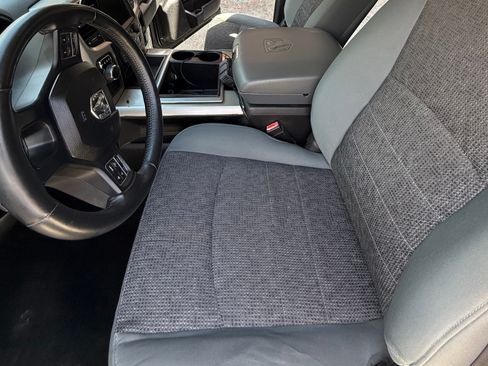 Used 2015 RAM 1500 Outdoorsman image 10