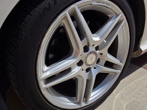 Used 2013 Mercedes-Benz E 350 Sedan image 9