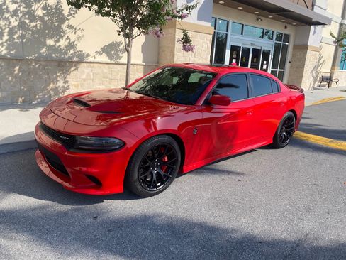 Used 2015 Dodge Charger SRT Hellcat w/ Harman/Kardon Audio Group image 2
