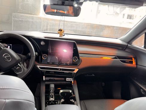 Used 2024 Lexus RX 350 FWD image 9