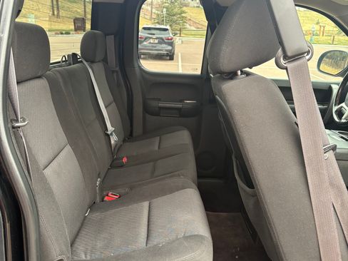 Used 2011 Chevrolet Silverado 1500 LT w/ Interior Plus Package image 15