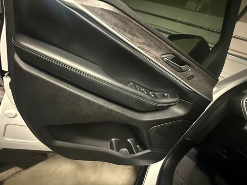 Used 2024 Jeep Grand Cherokee L Limited w/ Luxury Tech Group II RWD image 18