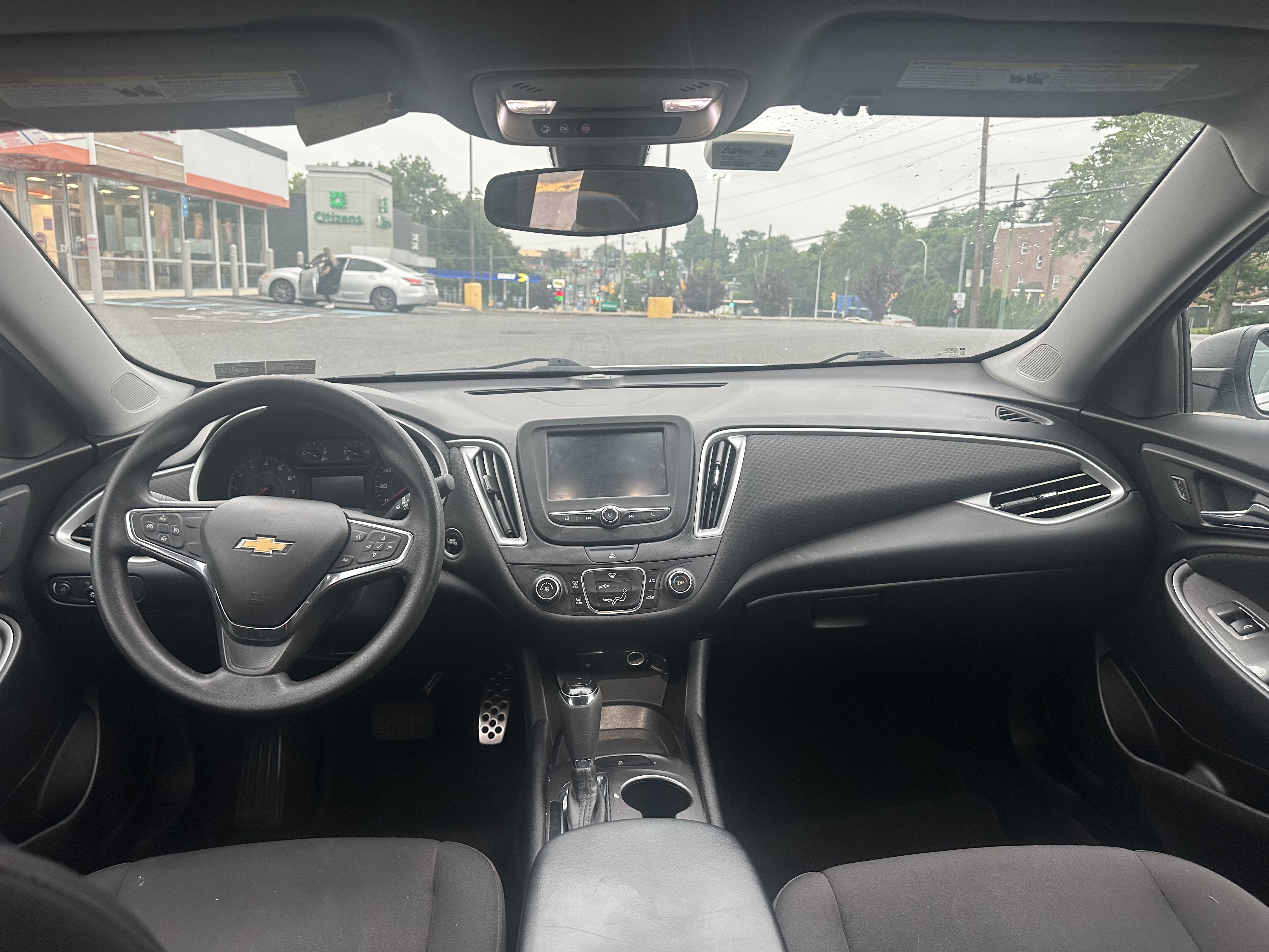 Used 2017 Chevrolet Malibu LS FWD image 11