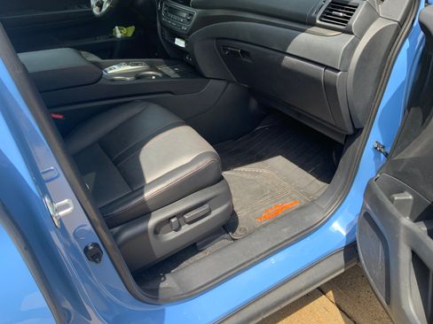 Used 2024 Honda Ridgeline TrailSport image 2
