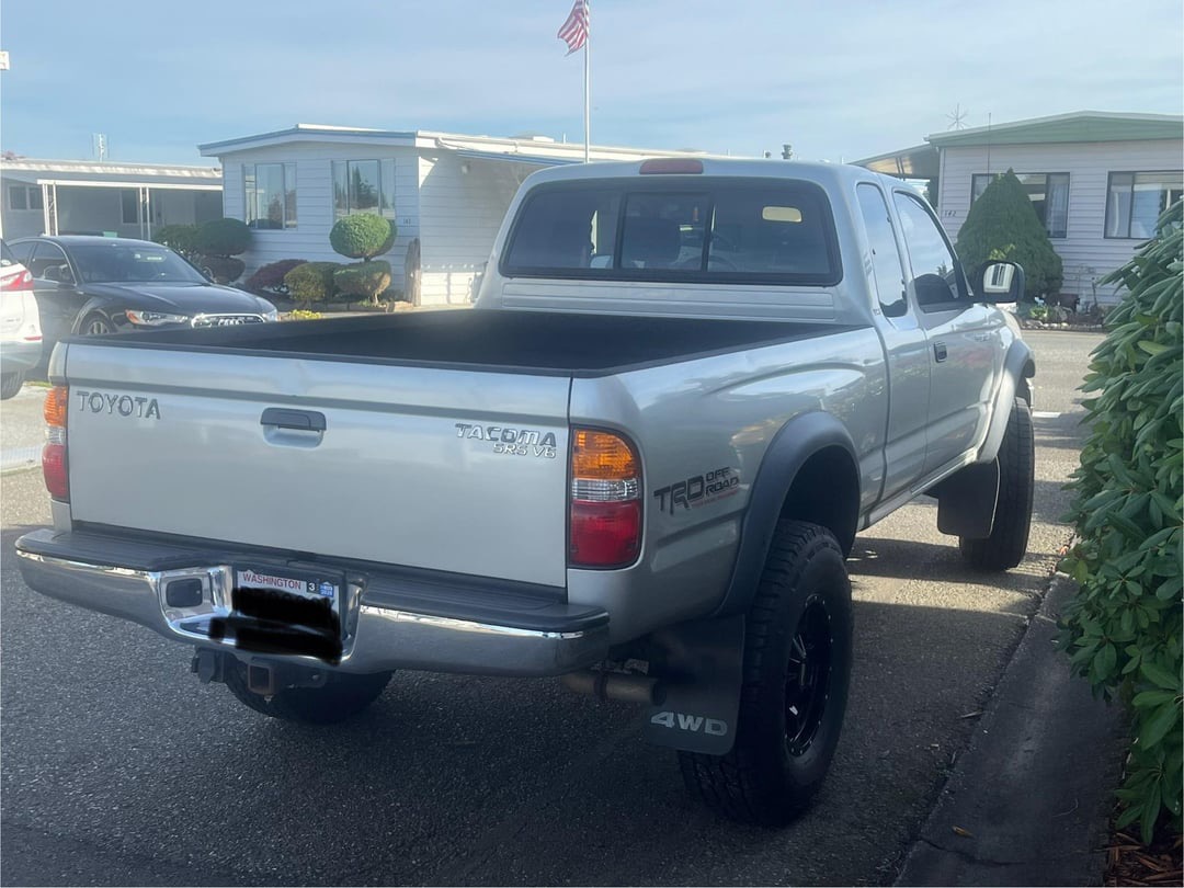 Used 2003 Toyota Tacoma 4x4 Xtracab V6 image 4