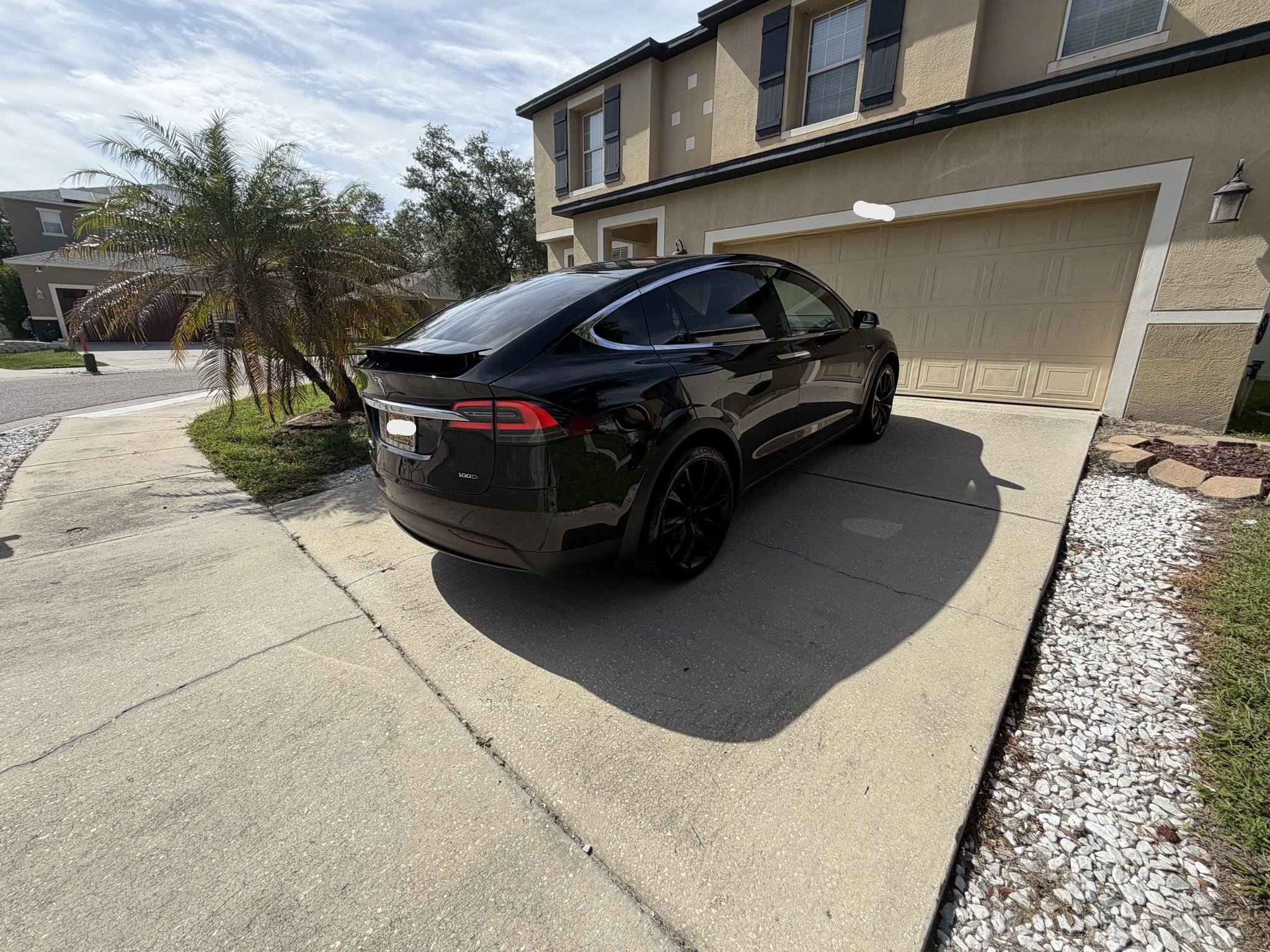 Used 2017 Tesla Model X 100D AWD/4WD image 8