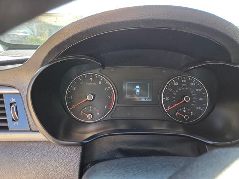 Used 2017 Kia Optima LX image 12