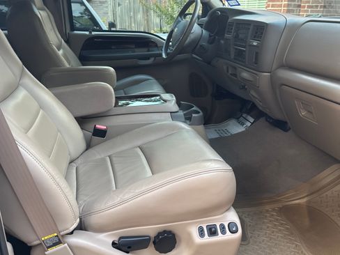 Used 2004 Ford Excursion Limited AWD/4WD image 14