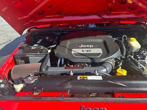 Used 2015 Jeep Wrangler Unlimited Sport w/ Quick Order Package 23S image 9