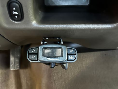 Used 2003 Ford Excursion Limited AWD/4WD image 31