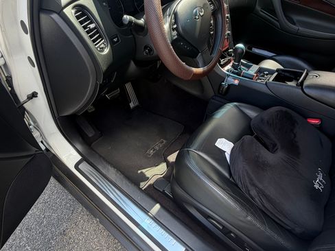 Used 2017 INFINITI QX50 AWD w/ Technology Package image 9