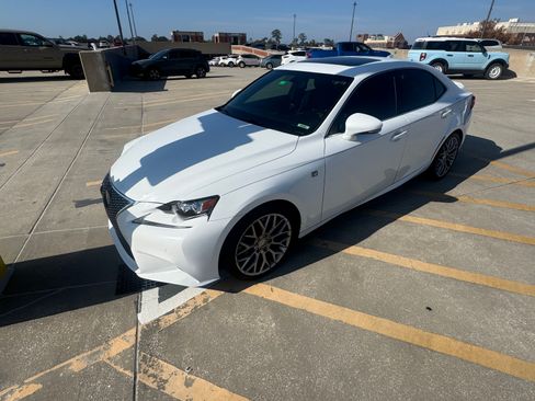 Used 2015 Lexus IS 350 image 2