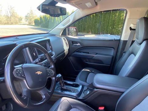Used 2019 Chevrolet Colorado Z71 image 12
