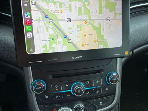 Used 2016 Chevrolet Malibu LTZ FWD image 19