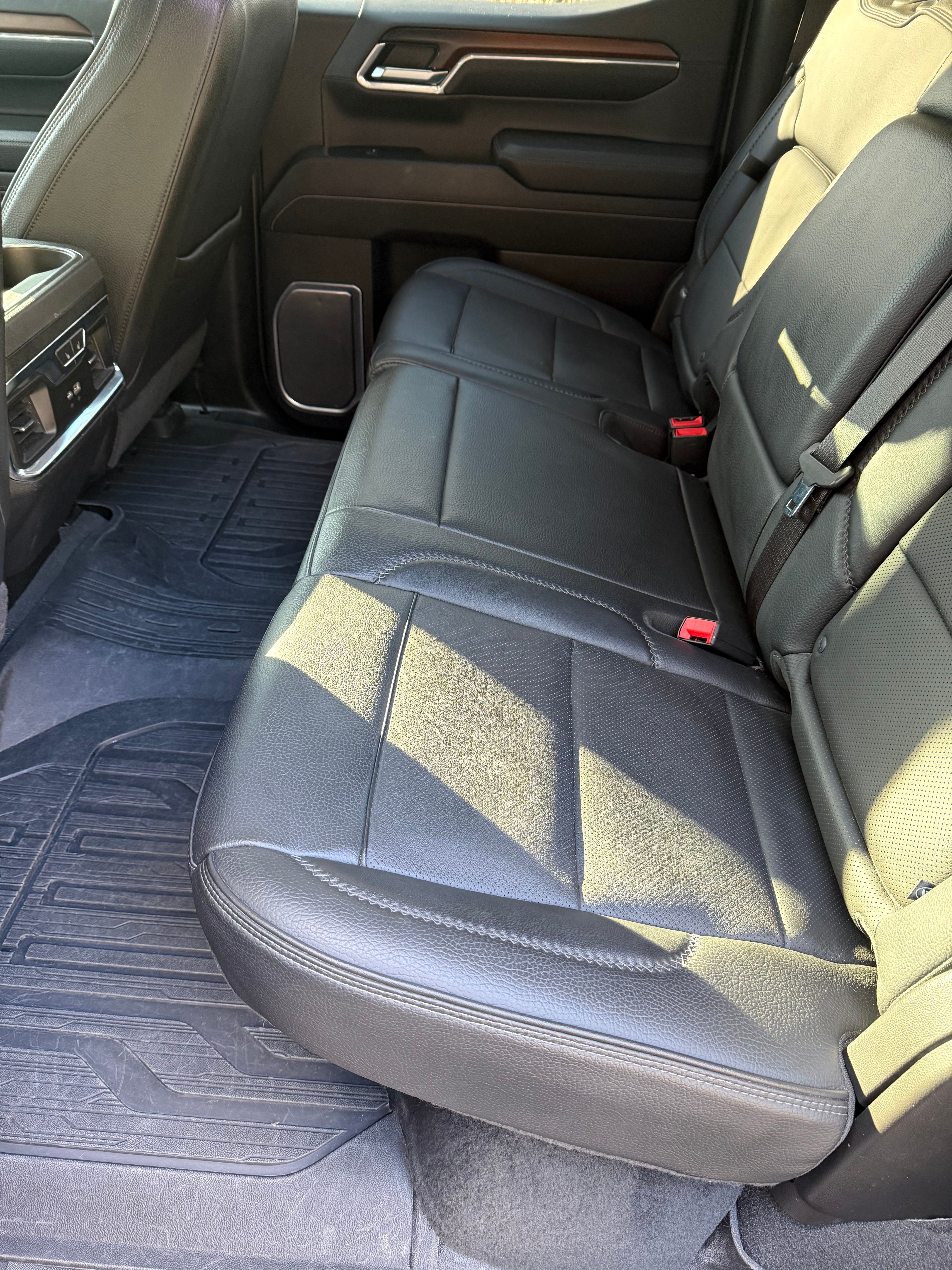 Used 2024 GMC Sierra 1500 Denali AWD/4WD image 19