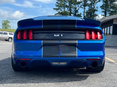 Used 2017 Ford Mustang GT w/ GT Performance Package image 9