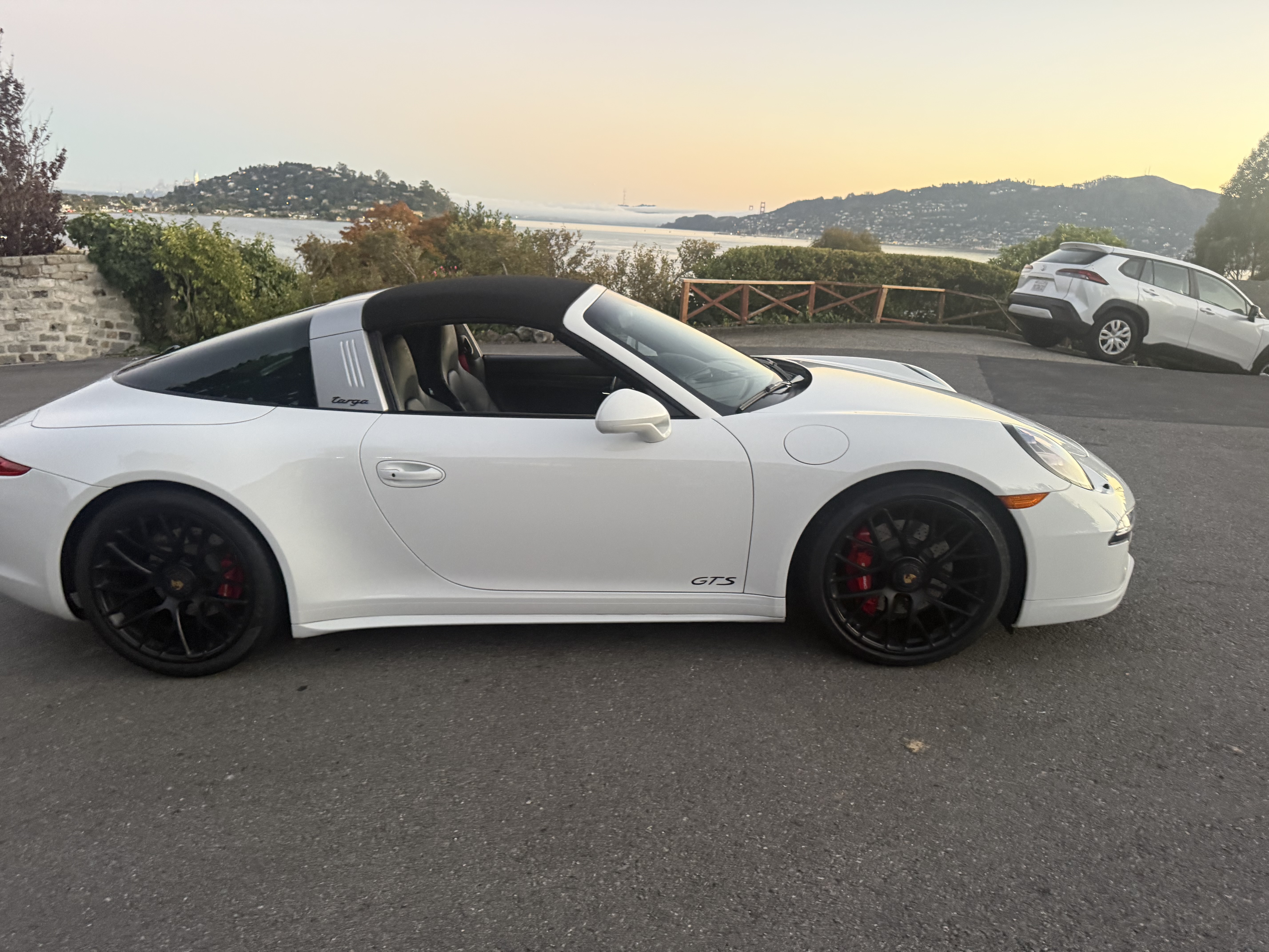 Used 2016 Porsche 911 Targa 4 GTS AWD/4WD image 13