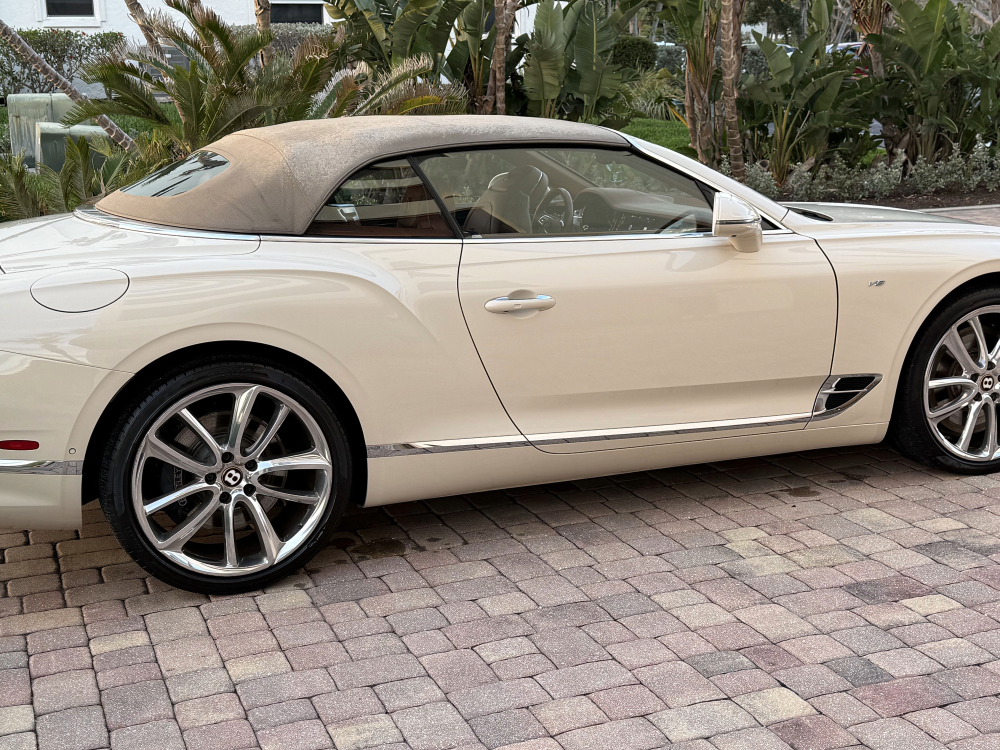 Used 2020 Bentley Continental GT V8 AWD/4WD image 8