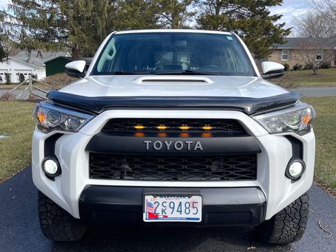 Used 2016 Toyota 4Runner TRD Pro image 1