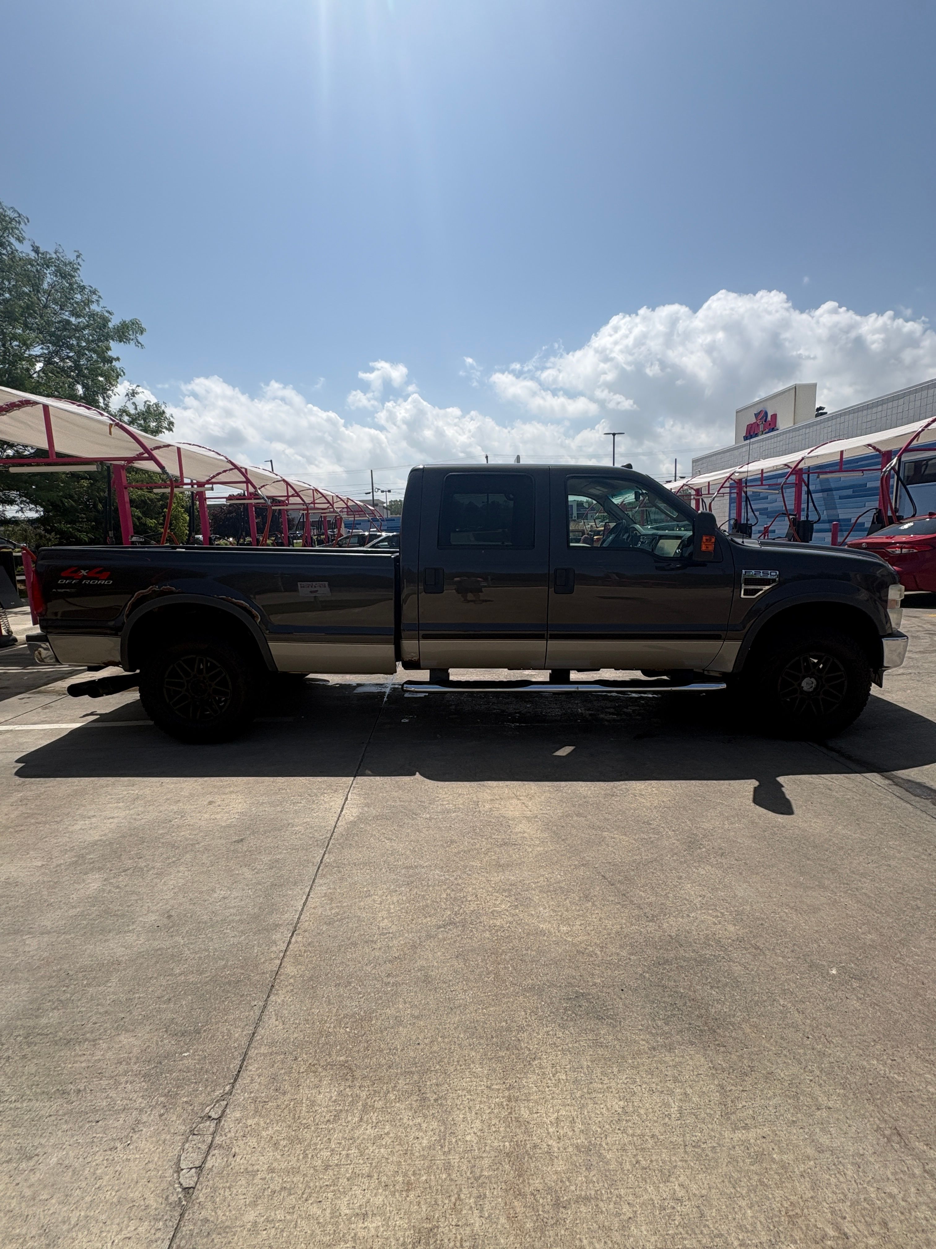 Used 2009 Ford F250 XLT AWD/4WD image 9