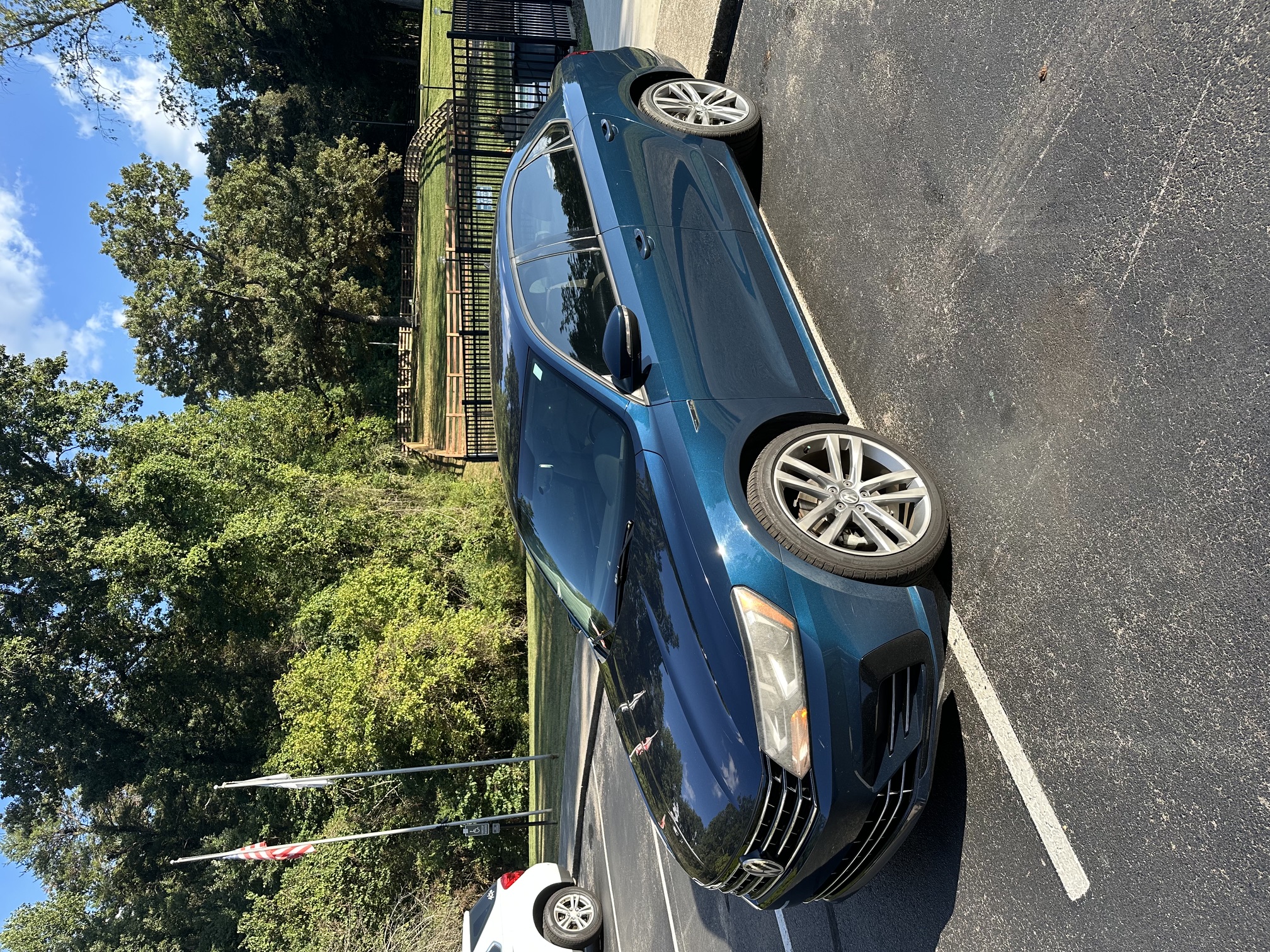 Used 2018 Volkswagen Passat 2.0T R-Line FWD image 2