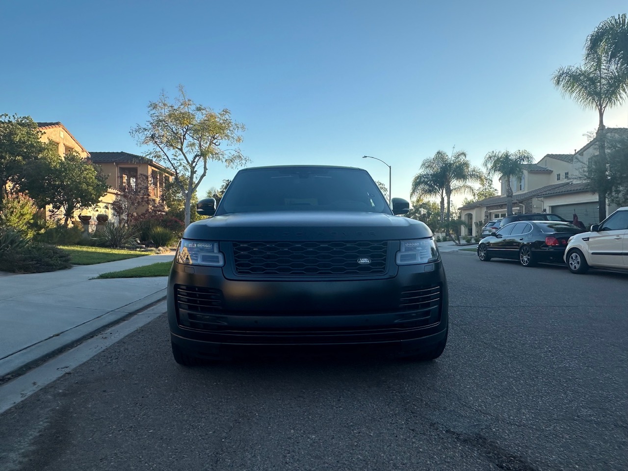 Used 2019 Land Rover Range Rover Long Wheelbase Supercharged AWD/4WD image 4