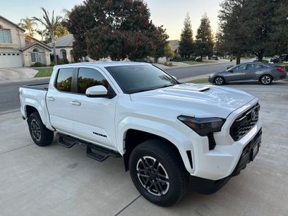 Used 2024 Toyota Tacoma TRD Sport w/ TRD Sport Upgrade Package