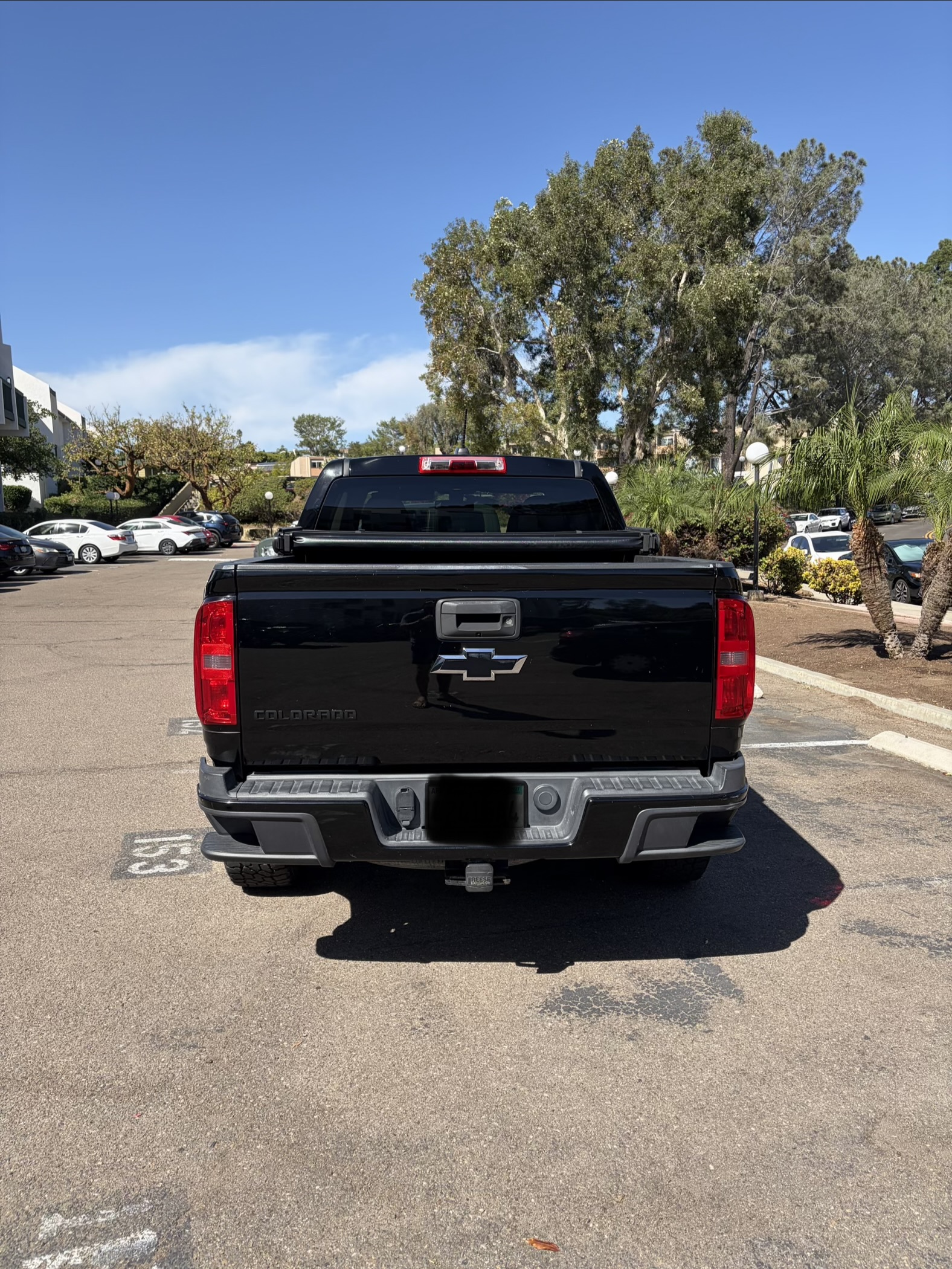 Used 2016 Chevrolet Colorado LT w/ Midnight Edition AWD/4WD image 5