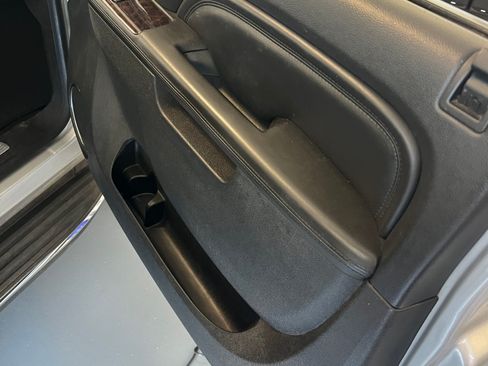 Used 2014 GMC Yukon Denali image 13