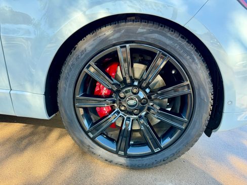 Used 2020 Land Rover Range Rover Sport Autobiography image 11