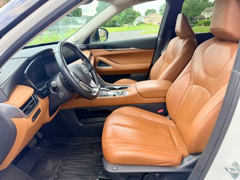 Used 2024 INFINITI QX60 Sensory AWD/4WD image 15