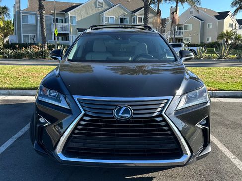 Used 2016 Lexus RX 350 AWD w/ Premium Package image 2