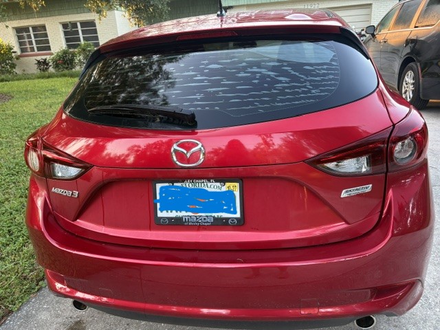 Used 2018 MAZDA MAZDA3 Touring FWD image 5