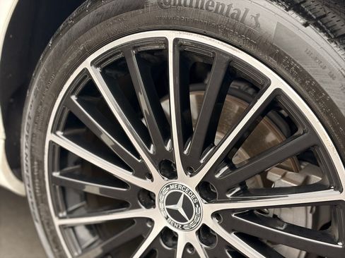 Used 2019 Mercedes-Benz C 300 Sedan image 28