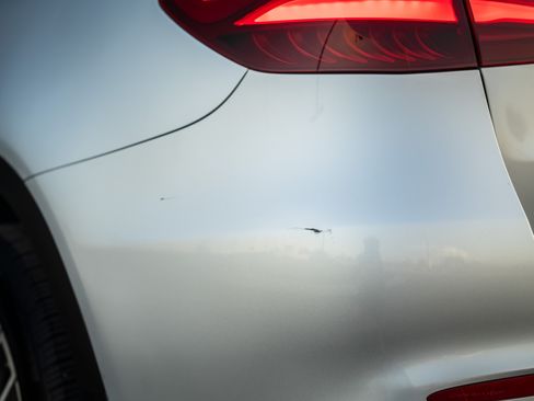 Used 2017 Mercedes-Benz GLC 300 4MATIC image 19