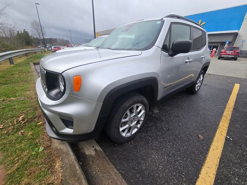 Used 2019 Jeep Renegade Sport w/ Sport Appearance Group image 5