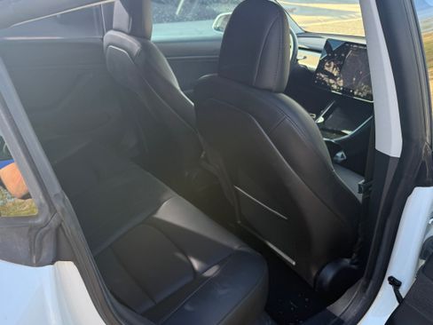 Used 2020 Tesla Model 3 Long Range image 12