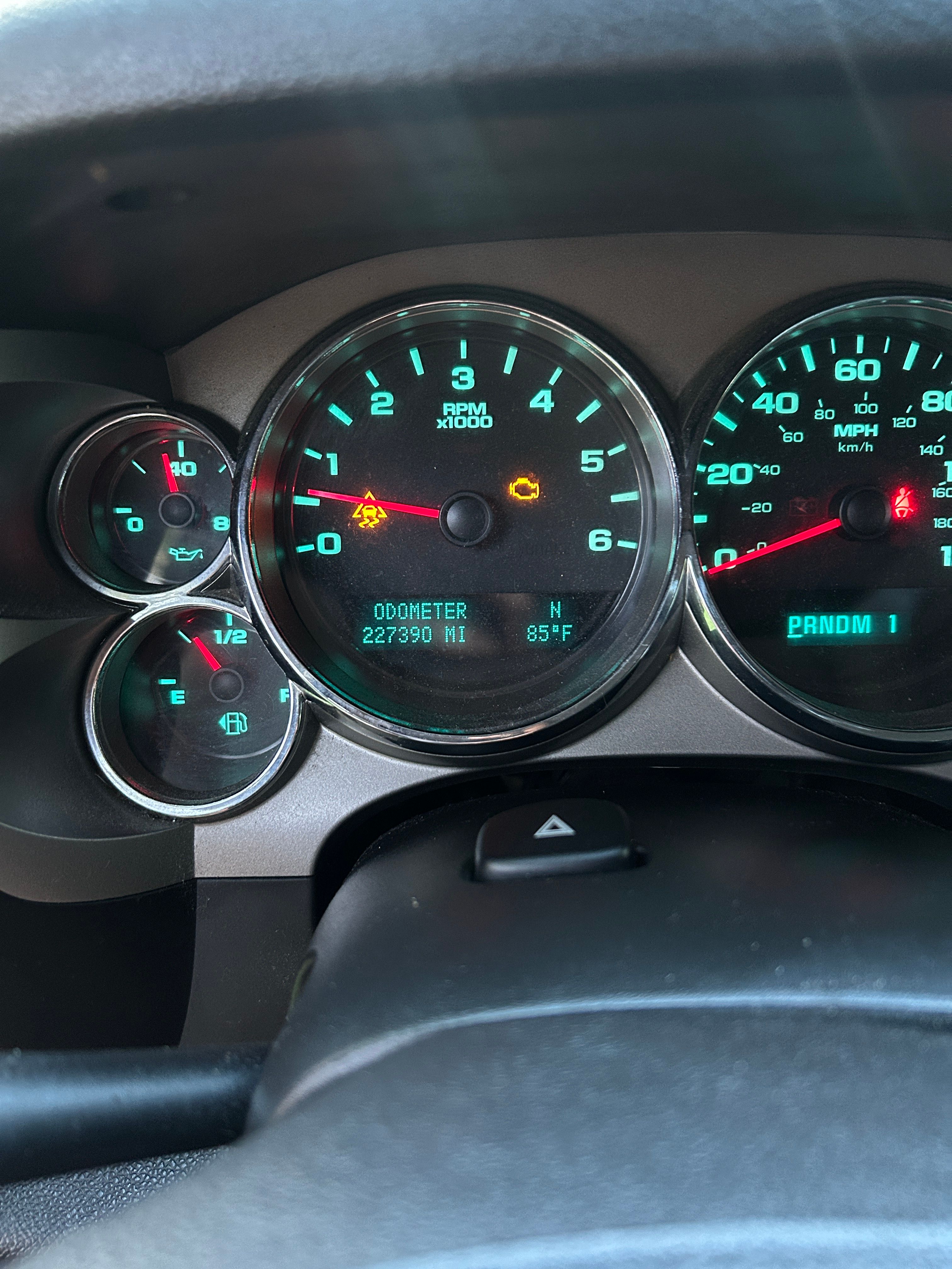 Used 2009 Chevrolet Silverado 2500 LT w/ Exterior Plus Package AWD/4WD image 13