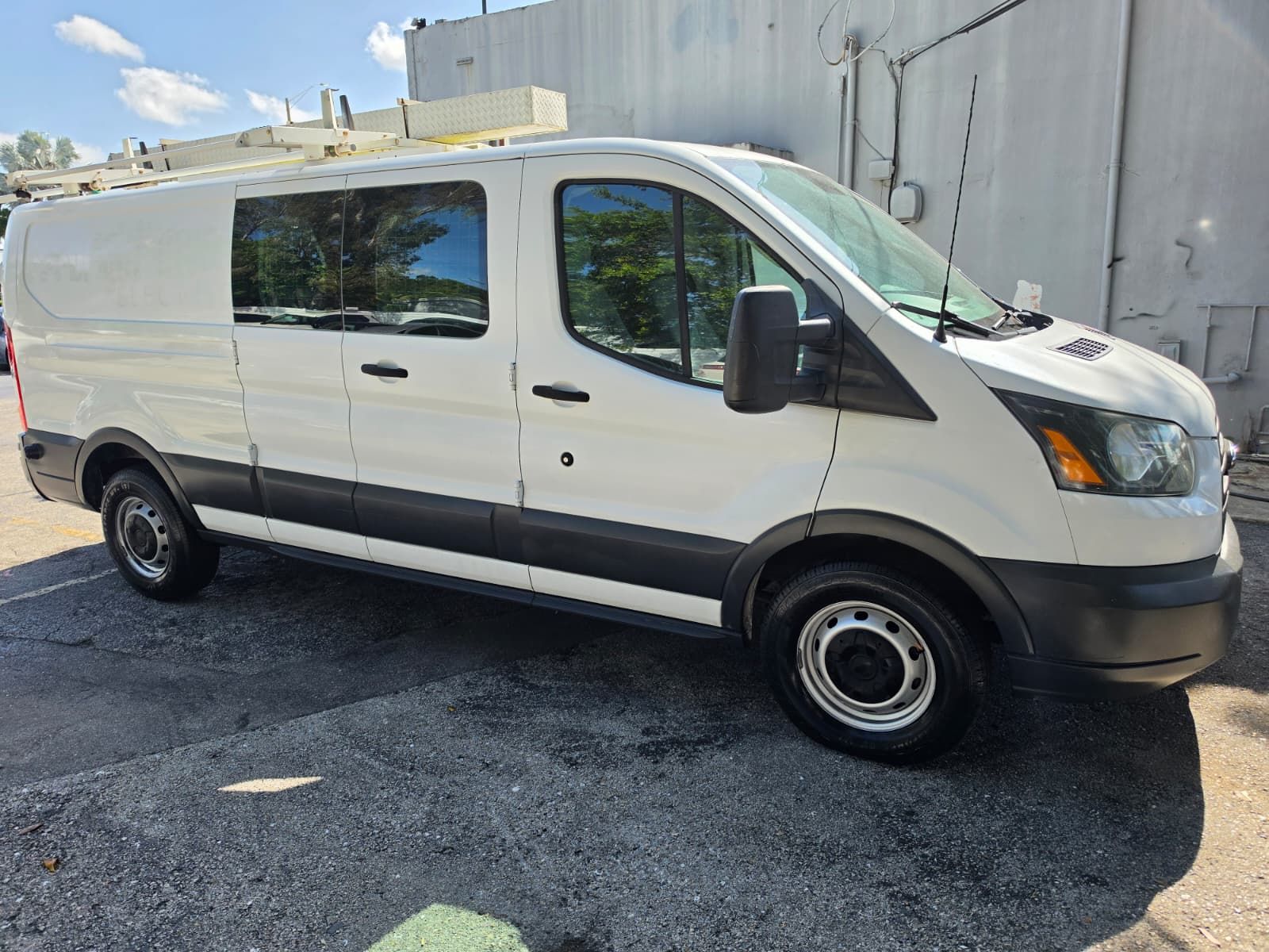 Used 2015 Ford Transit 250 148 Low Roof RWD image 11