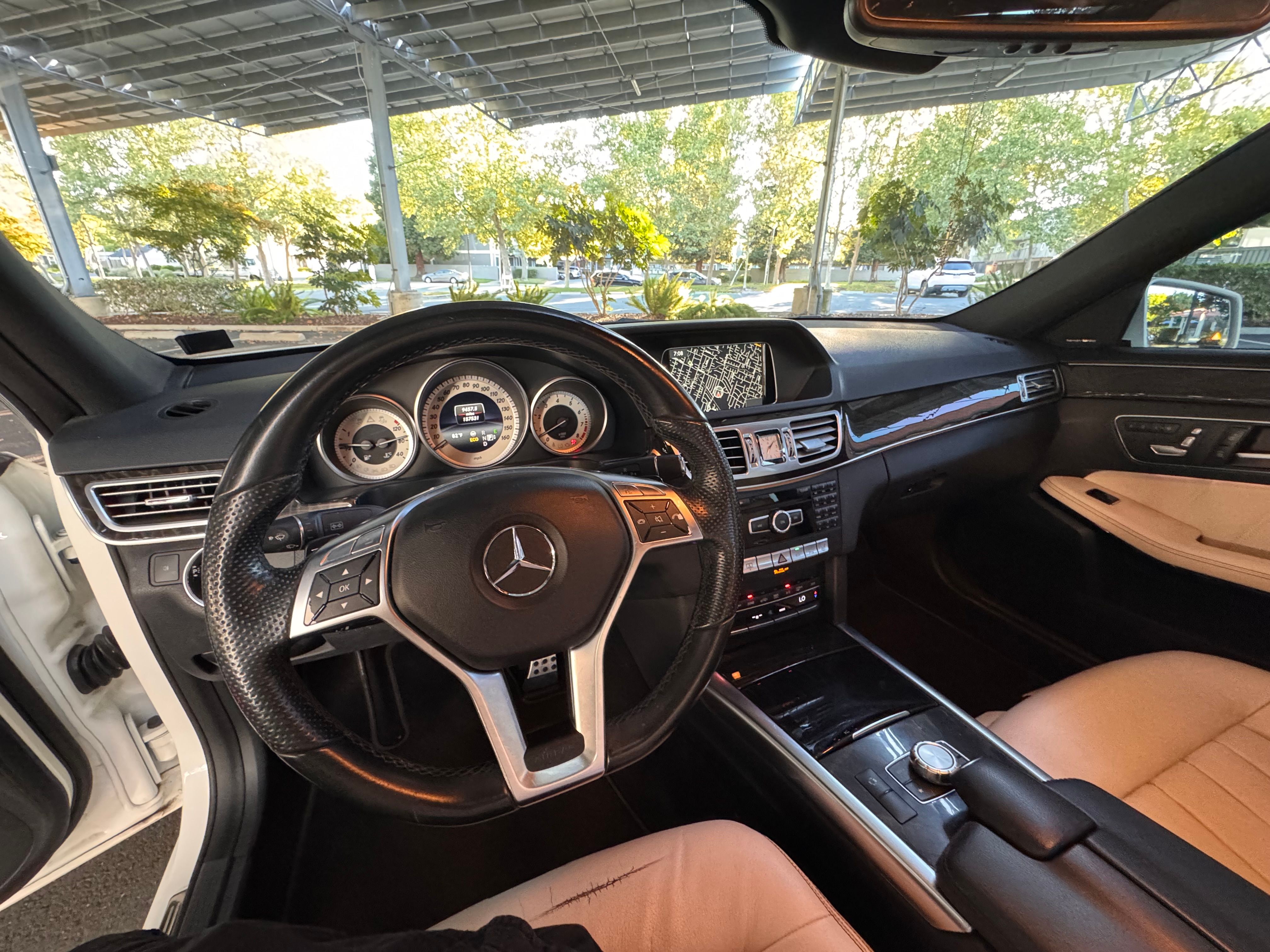 Used 2014 Mercedes-Benz E 350 Sedan image 12