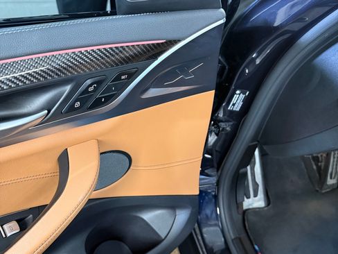 Used 2022 BMW X4 M40i w/ Premium Package image 5