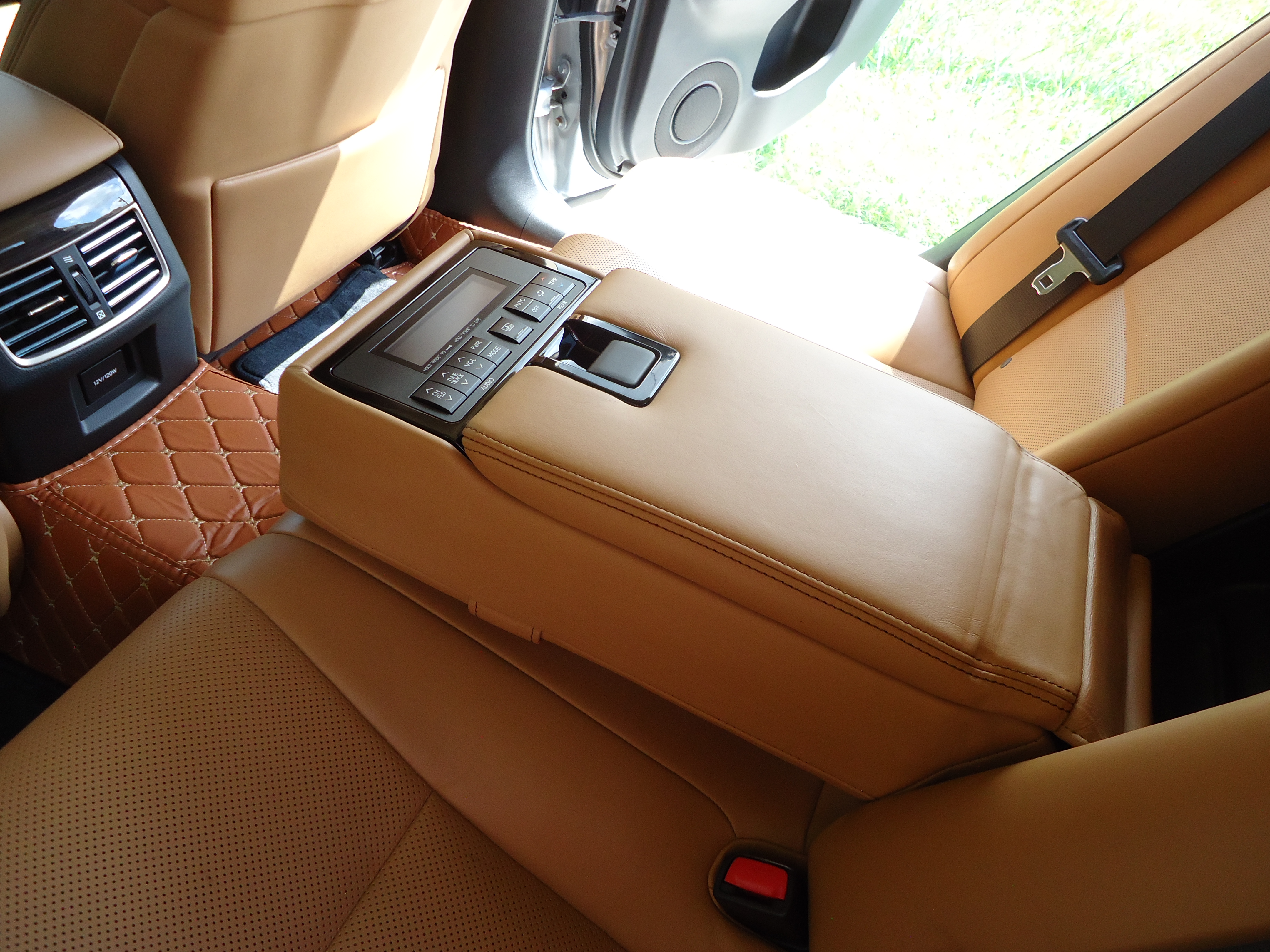 Used 2013 Lexus GS 350 AWD w/ Luxury Pkg w/Cold Weather Pkg image 13