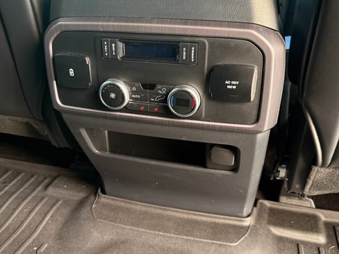 Used 2022 Ford Expedition Max Platinum AWD/4WD image 12