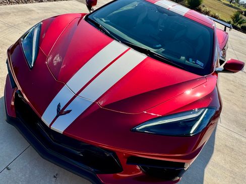 Used 2021 Chevrolet Corvette Stingray Preferred Cpe w/ Z51 Performance Package image 4