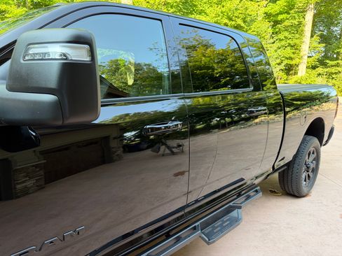 Used 2023 RAM 2500 Laramie w/ Night Edition AWD/4WD image 2