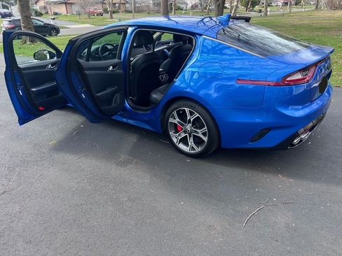 Used 2018 Kia Stinger GT image 6