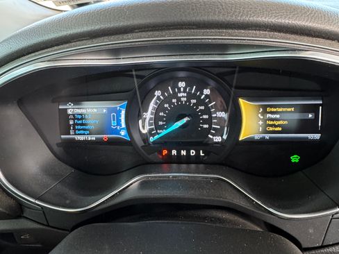Used 2014 Ford Fusion Energi Titanium w/ Driver Assist Package FWD image 10
