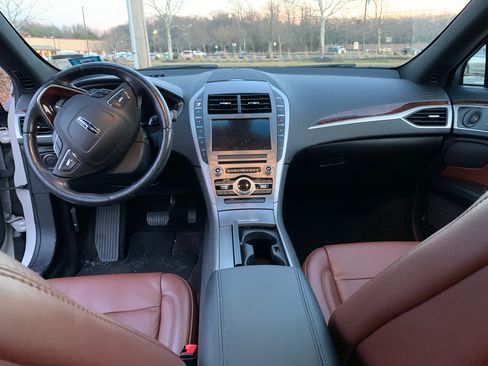 Used 2020 Lincoln MKZ Reserve w/ Elements Package image 6