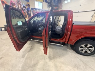 Used 2020 Ford F150 Lariat w/ Equipment Group 502A Luxury AWD/4WD image 9