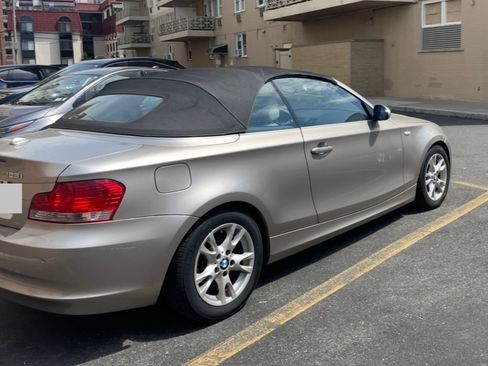 Used 2008 BMW 128i Convertible RWD image 12